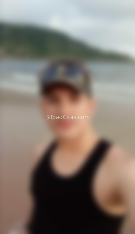 Stefano, joven venezolano. 641702687. Citas en BILBAO, BILBAO. www.bilbaocitas.com.
