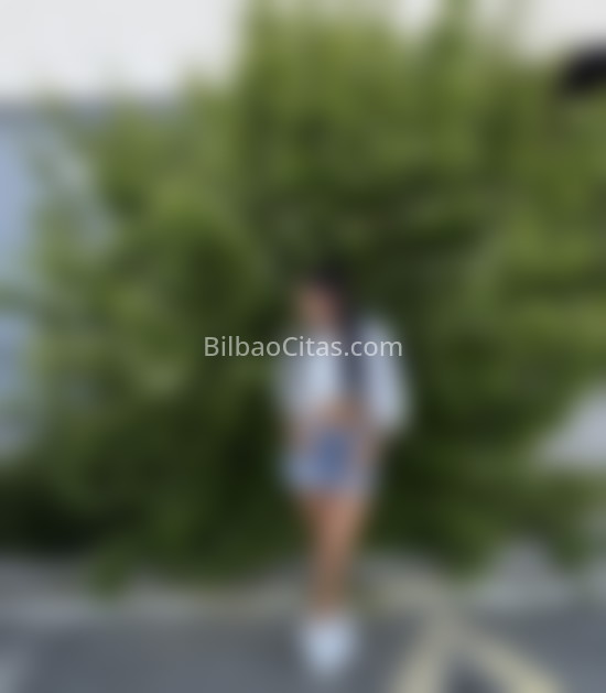 Valeria, jovencita colombiana. 613950109. Citas en BILBAO, BILBAO. www.bilbaocitas.com.