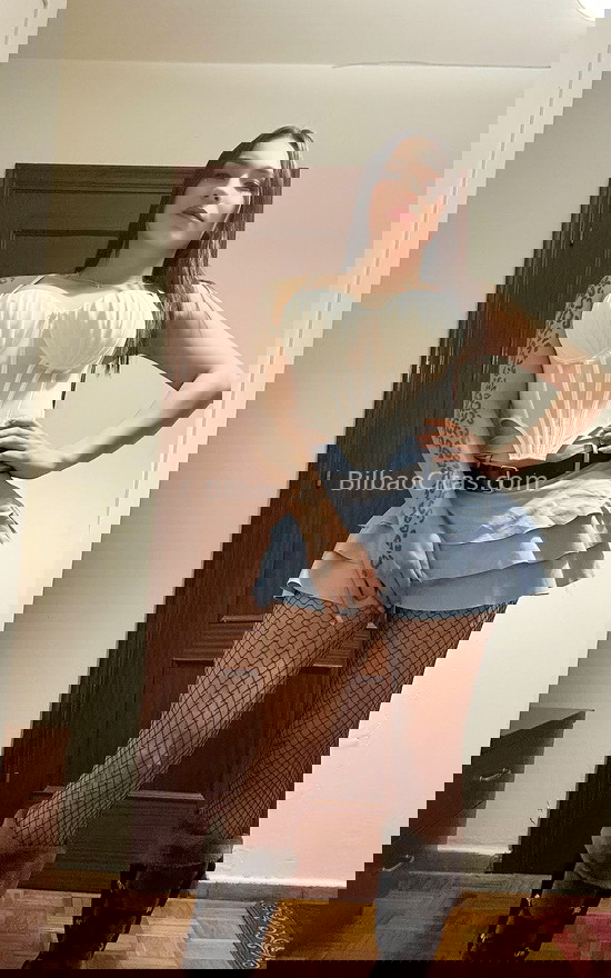 Vanessa, joven trans colombiana. 614235112. Citas en BILBAO, BILBAO. www.bilbaocitas.com.