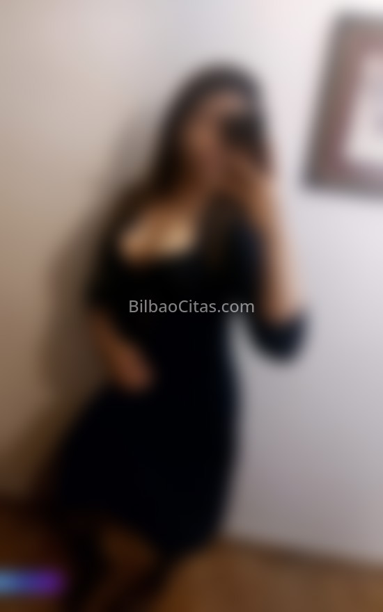 Andrea, chica brasileña . 631002780. Citas en BILBAO, BILBAO. www.bilbaocitas.com.