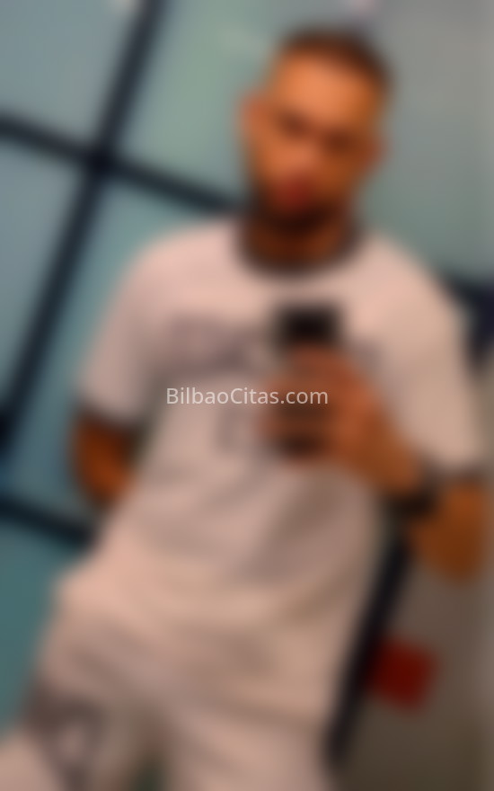 Damián, latino por pocos dias. 603278054. Citas en BILBAO, BILBAO. www.bilbaocitas.com.