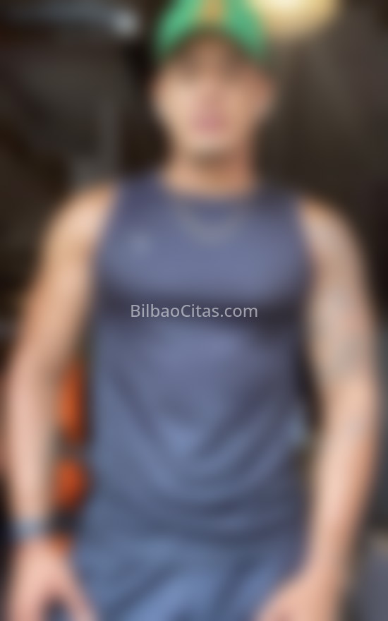 Max, colombiano. 600418013. Citas en BILBAO, BILBAO. www.bilbaocitas.com.