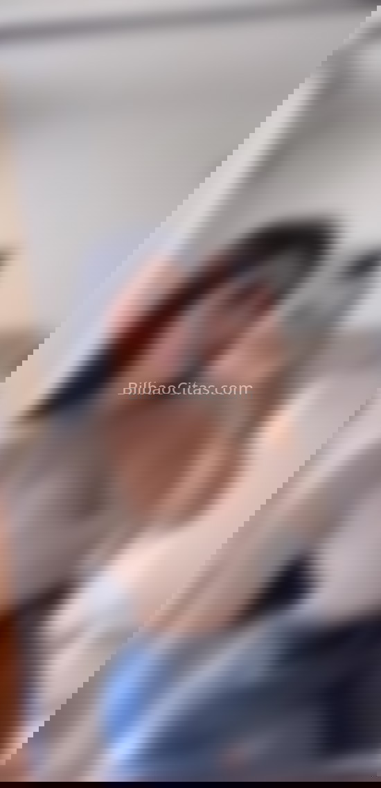 Celeste, joven colombiana. 722742798. Citas en BILBAO, BILBAO. www.bilbaocitas.com.