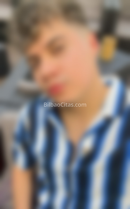Sebastián, latino en la ciudad. 722273794. Citas en BILBAO, BILBAO. www.bilbaocitas.com.