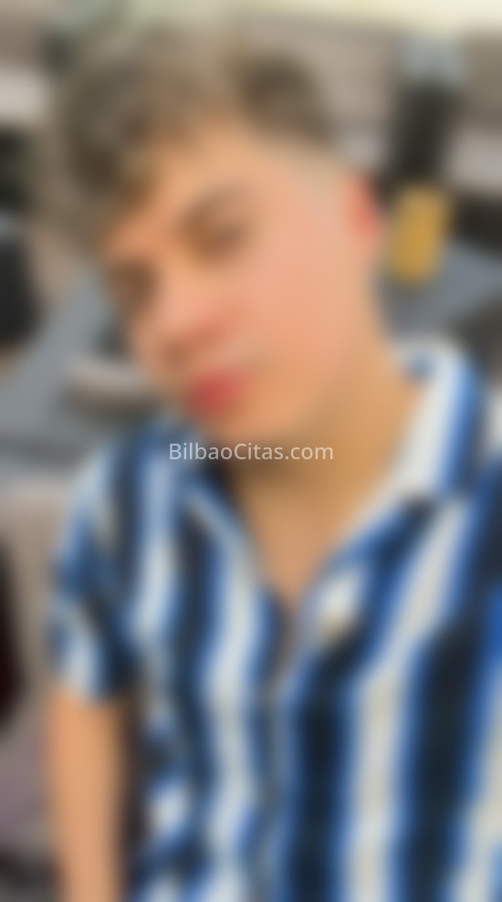 Sebastián, latino en la ciudad. 722273794. Citas en BILBAO, BILBAO. www.bilbaocitas.com.