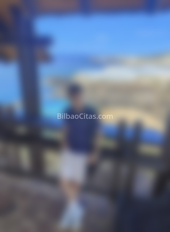 Sebastián, latino en la ciudad. 722273794. Citas en BILBAO, BILBAO. www.bilbaocitas.com.