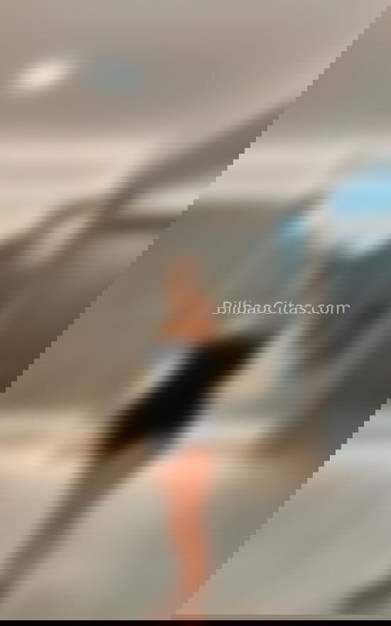 Sofia, jovencita latina de 22 años . 603376686. Citas en BILBAO, BILBAO. www.bilbaocitas.com.