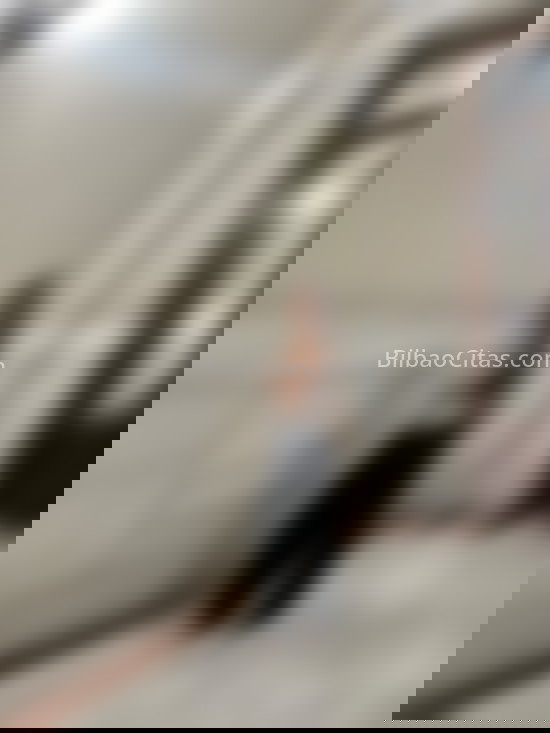 Sofia, jovencita latina de 22 años . 603376686. Citas en BILBAO, BILBAO. www.bilbaocitas.com.