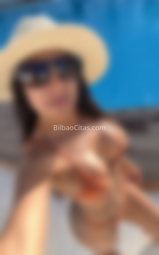 Agatha, morena brasileña. 662645313. Citas en BILBAO, BILBAO. www.bilbaocitas.com.