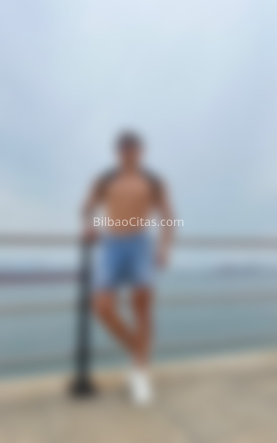 Hugo Ferrer. 671796409. Citas en BILBAO, BILBAO. www.bilbaocitas.com.