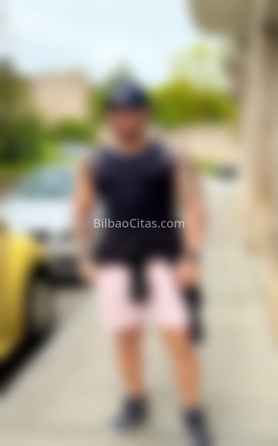 Aaron, latino recién llegado . 657016631. Citas en BILBAO, BILBAO. www.bilbaocitas.com.
