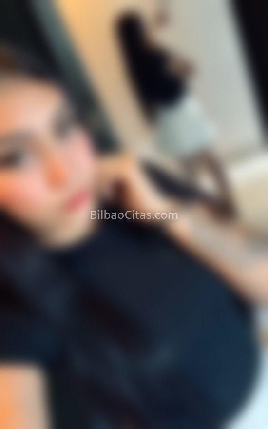 Frida, preciosa jovencita colombiana . 615339987. Citas en BILBAO, BILBAO. www.bilbaocitas.com.