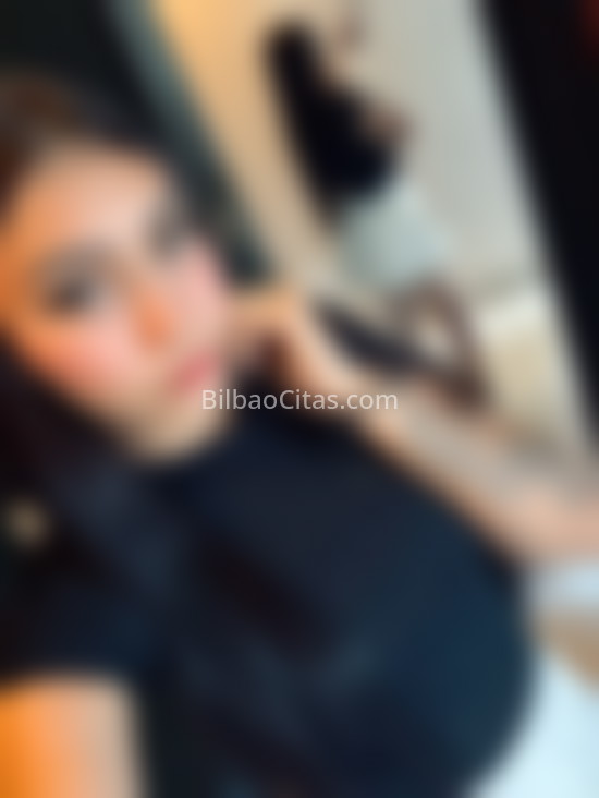 Frida, preciosa jovencita colombiana . 615339987. Citas en BILBAO, BILBAO. www.bilbaocitas.com.