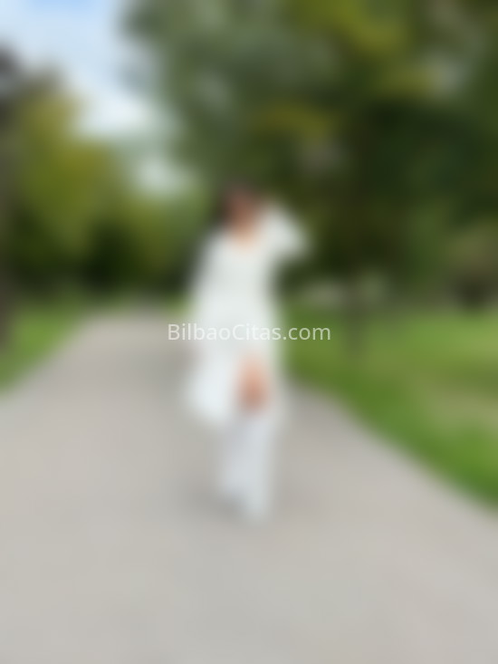Frida, preciosa jovencita colombiana . 615339987. Citas en BILBAO, BILBAO. www.bilbaocitas.com.