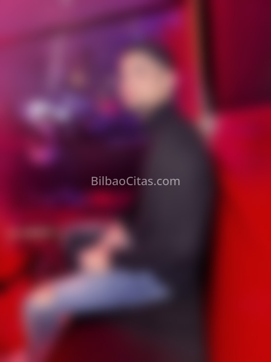 Chico latino. 613980808. Citas en BILBAO, BILBAO. www.bilbaocitas.com.