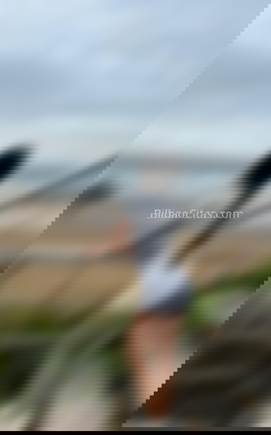 Reina, joven colombiana. 670419970. Citas en BILBAO, BILBAO. www.bilbaocitas.com.