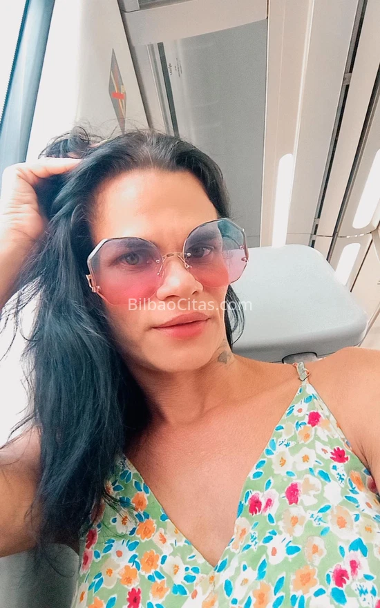 Yasmin, trans brasileña. 614736131. Citas en BILBAO, BILBAO. www.bilbaocitas.com.