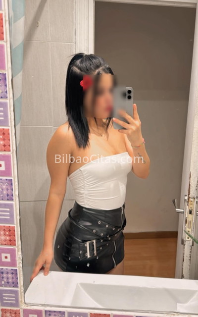 Estefanía, morena paraguaya. 631836607. Citas en BILBAO, BILBAO. www.bilbaocitas.com.
