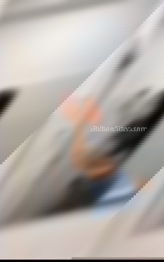 Camila, joven colombiana. 613269156. Citas en BILBAO, BILBAO. www.bilbaocitas.com.