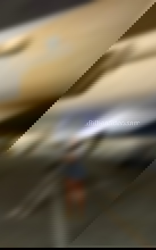 Lizeth, joven colombiana. 678292760. Citas en BILBAO, BILBAO. www.bilbaocitas.com.