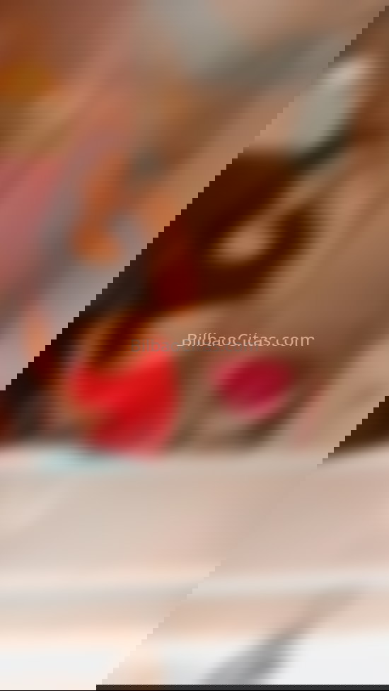 Valeria, joven y guapa latina. 604332426. Citas en BILBAO, BILBAO. www.bilbaocitas.com.