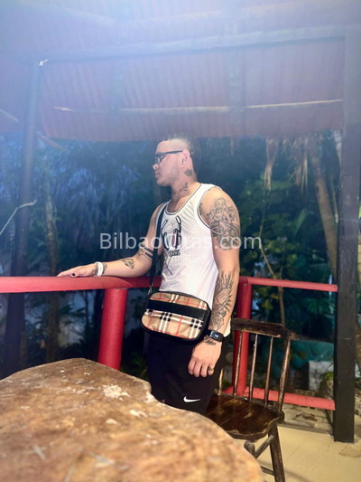 Stefan, joven colombiano . 613967239. Citas en BILBAO, BILBAO. www.bilbaocitas.com.