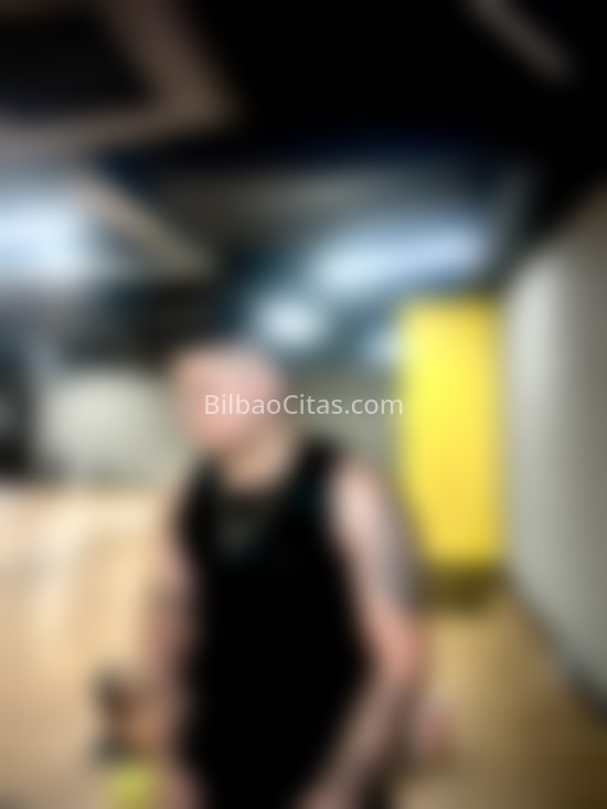 Stefan, joven colombiano . 613967239. Citas en BILBAO, BILBAO. www.bilbaocitas.com.
