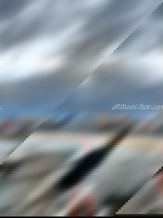 Luna, jovencita latina. 613732532. Citas en BILBAO, BILBAO. www.bilbaocitas.com.