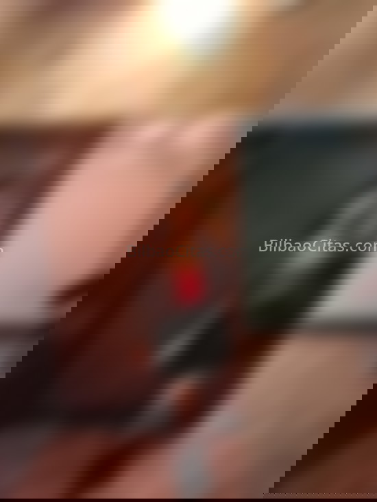 Ivón, por primera vez aquí. 612424826. Citas en BILBAO, BILBAO. www.bilbaocitas.com.