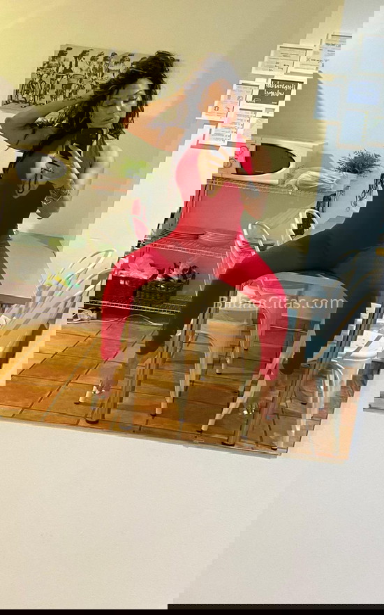 Stella, mujer de Cuba. 694224323. Citas en BILBAO, BILBAO. www.bilbaocitas.com.