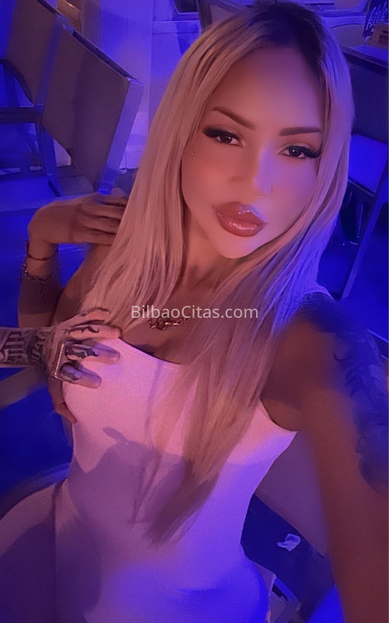 Karoll, joven brasileña . 673918478. Citas en BILBAO, BILBAO. www.bilbaocitas.com.