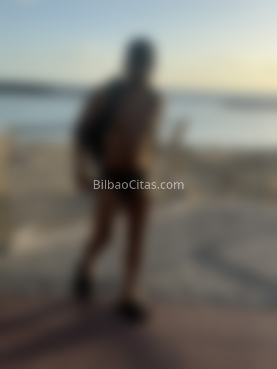 Luis, latino recién llegado. 634931641. Citas en BILBAO, BILBAO. www.bilbaocitas.com.