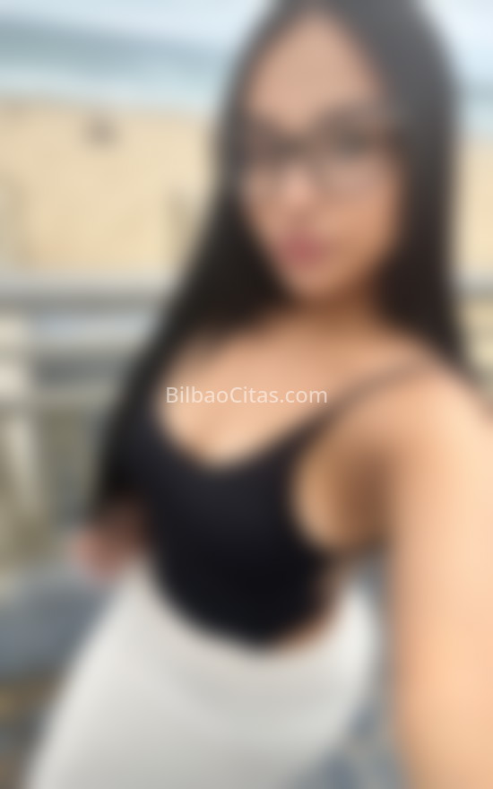 Adhara, colombiana guapa y atractiva. 643774526. Citas en BILBAO, BILBAO. www.bilbaocitas.com.