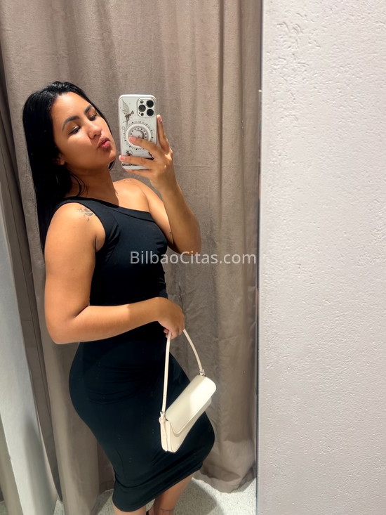 Yesenia, hermosa latina . 672876258. Citas en BILBAO, BILBAO. www.bilbaocitas.com.