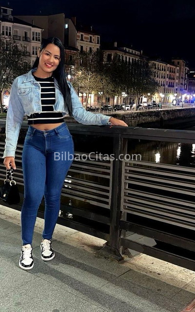 Yesenia. 672876258. Citas en BILBAO, BILBAO. www.bilbaocitas.com.