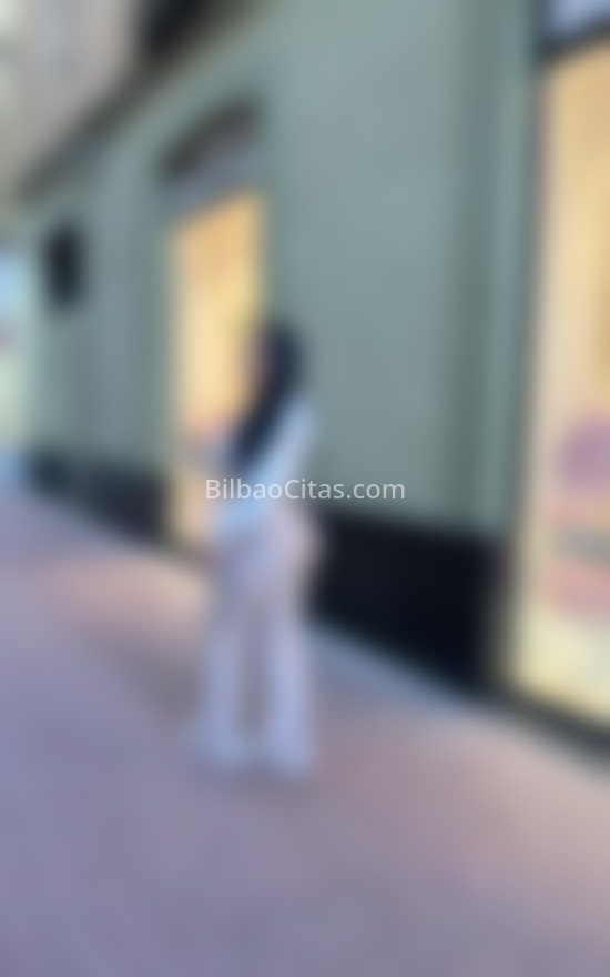 Sara, mujer con presencia. 678982909. Citas en BILBAO, BILBAO. www.bilbaocitas.com.