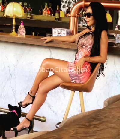 Carla. 615533908. Citas en BILBAO, BILBAO. www.bilbaocitas.com.