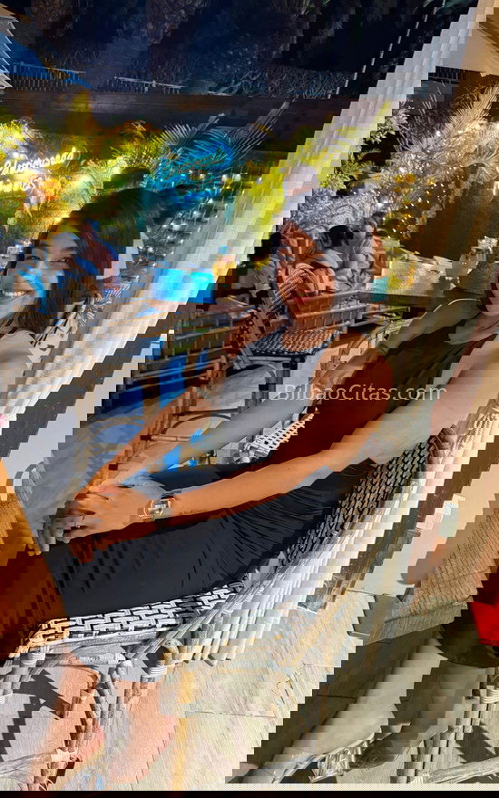 Valeria, joven colombiana . 604105744. Citas en BILBAO, BILBAO. www.bilbaocitas.com.