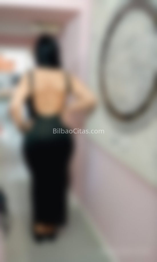 Venus, morenaza curvi de ojos verdes. 613727928. Citas en BILBAO, BILBAO. www.bilbaocitas.com.