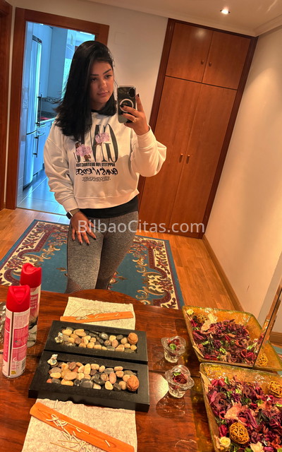 Melissa, joven brasileña . 641086604. Citas en BILBAO, BILBAO. www.bilbaocitas.com.
