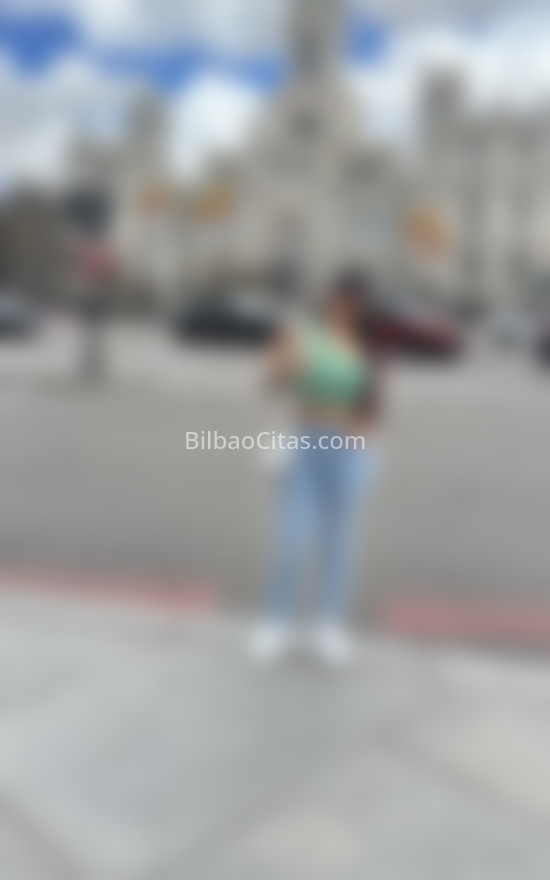 Sharlo, joven latina. 632289694. Citas en BILBAO, BILBAO. www.bilbaocitas.com.