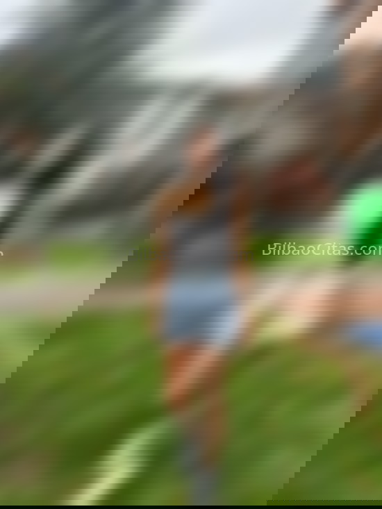 Frida, exquisita joven colombiana. 615339987. Citas en BILBAO, BILBAO. www.bilbaocitas.com.