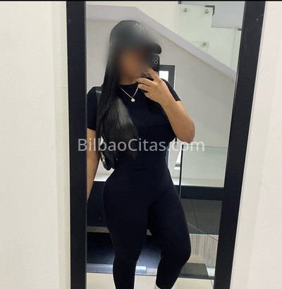 Ana, desenvuelta y decidida. 635850487. Citas en BILBAO, BILBAO. www.bilbaocitas.com.