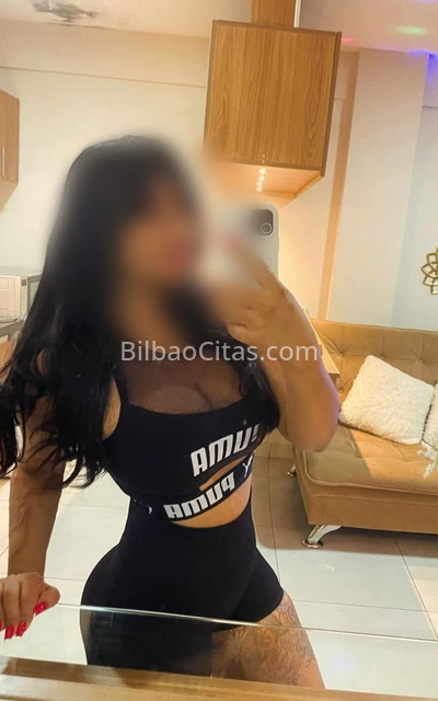 Ana, desenvuelta y decidida. 635850487. Citas en BILBAO, BILBAO. www.bilbaocitas.com.
