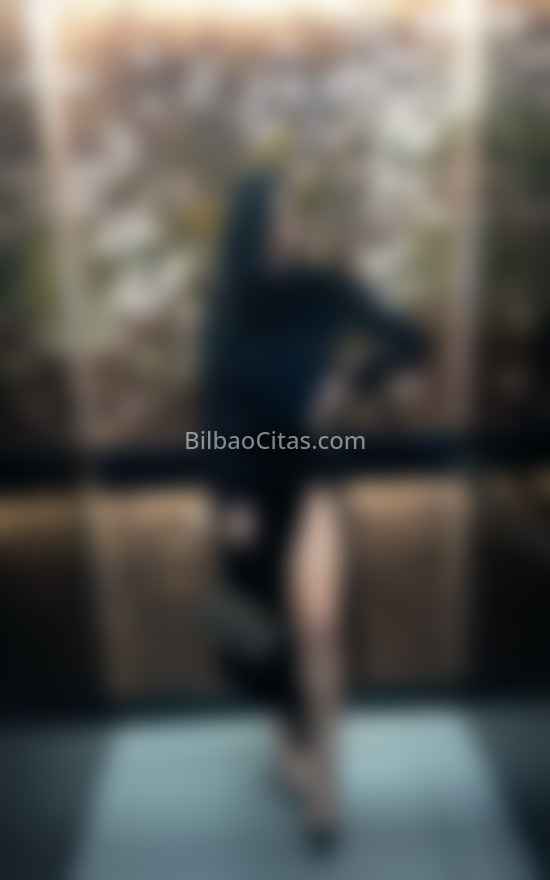 Niki, japonesa / brasileña . 603995403. Citas en BILBAO, BILBAO. www.bilbaocitas.com.
