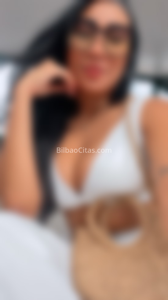 Niki, japonesa / brasileña . 603995403. Citas en BILBAO, BILBAO. www.bilbaocitas.com.