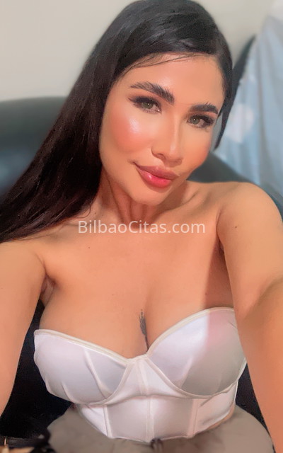 Scarlett, colombiana recién llegada. 613314709. Citas en BILBAO, BILBAO. www.bilbaocitas.com.